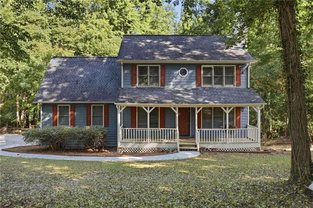 4 bedroom, 3 bathroom, 1,812 sq ft single family residence for sale at 150 Windsor Drive, Fayetteville, GA 30215 — photo 1 of 30