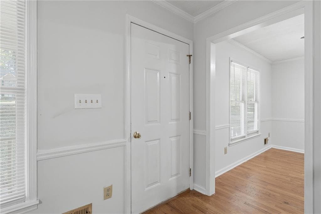 4 bedroom, 3 bathroom, 1,812 sq ft single family residence for sale at 150 Windsor Drive, Fayetteville, GA 30215 — photo 9