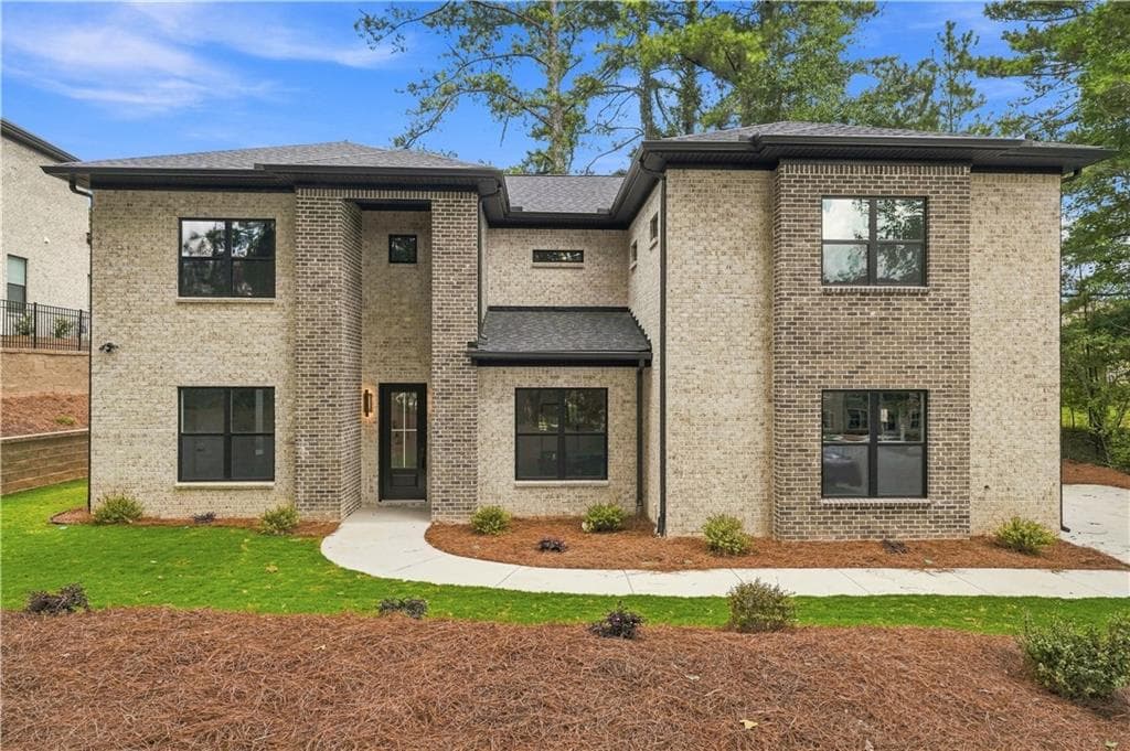 5 bedroom, 5 bathroom, 4,086 sq ft single family residence for sale at 922 Artistry Way, Fairburn, GA 30213 — photo 2