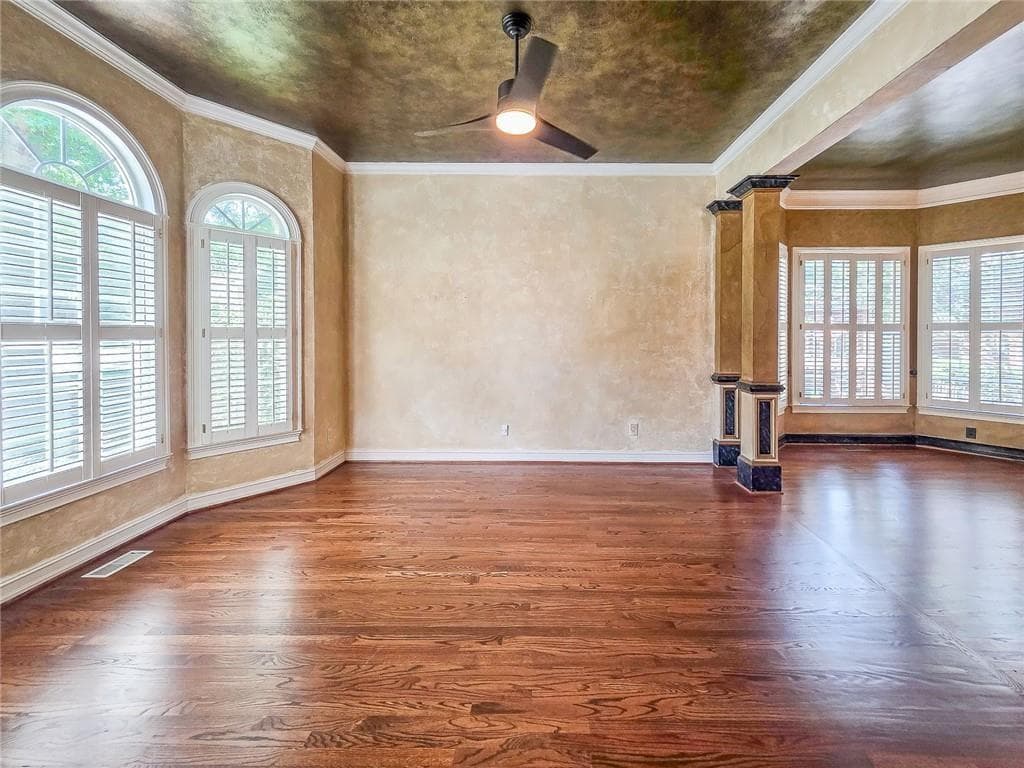 5 bedroom, 5 bathroom, 4,042 sq ft single family residence for sale at 770 Glen Royal Drive, Roswell, GA 30076 — photo 8