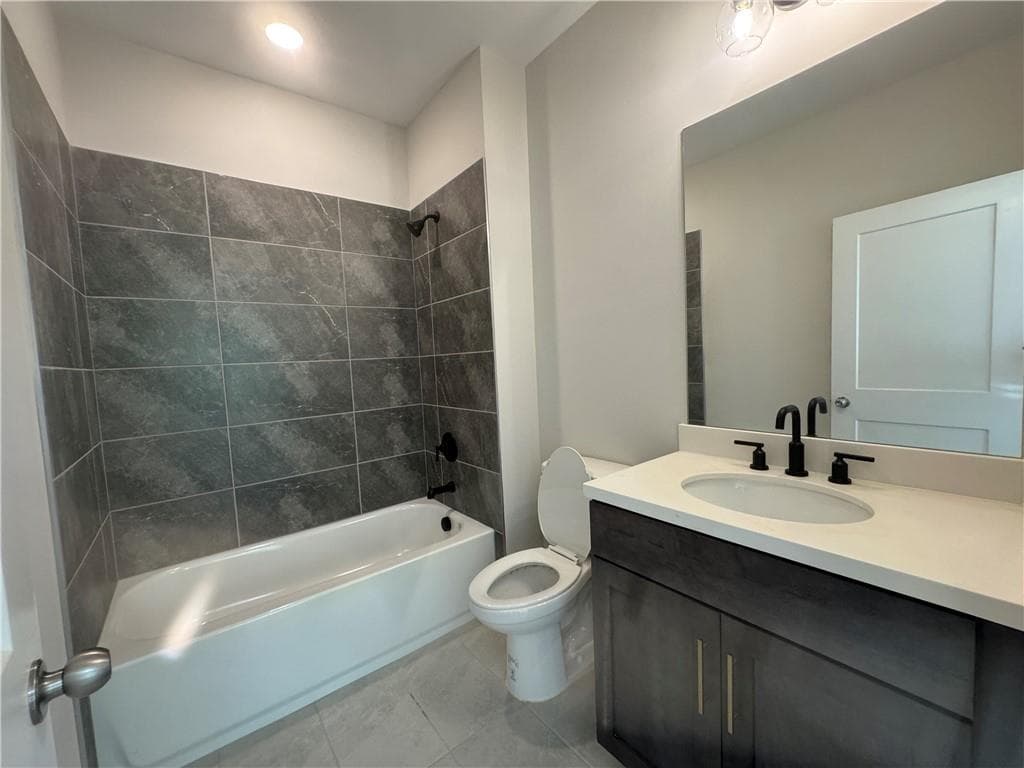 2 bedroom, 4 bathroom townhouse for rent at 662 Soul Alley, Alpharetta, GA 30009 for $3,200 a month — photo 4