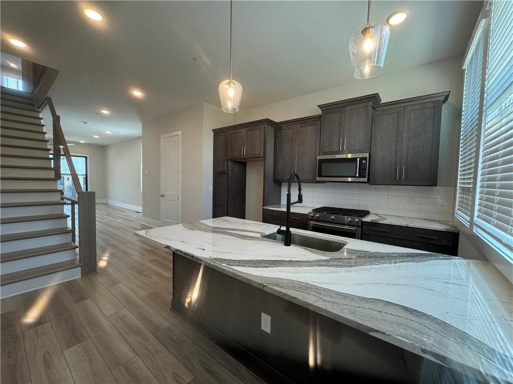2 bedroom, 4 bathroom townhouse for rent at 662 Soul Alley, Alpharetta, GA 30009 for $3,200 a month — photo 6