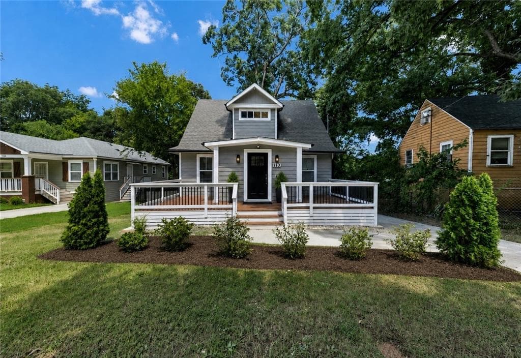 5 bedroom, 4 bathroom, 2,100 sq ft single family residence for sale at 1110 Oak Knoll Terrace, Atlanta, GA 30315 — photo 2