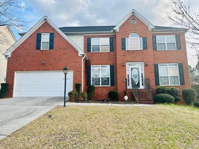 5 bedroom, 4 bathroom, 2,700 sq ft single family residence for rent at 3999 Elm Trace Drive, Loganville, GA 30052 for $2,600 a month — photo 1 of 33