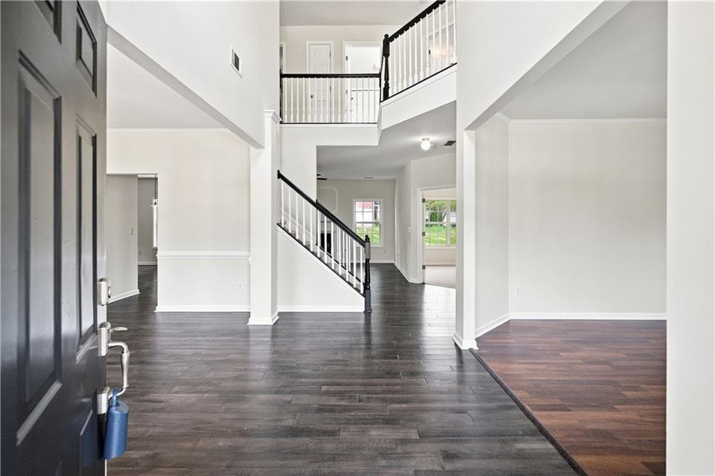 4 bedroom, 3 bathroom, 2,669 sq ft single family residence for sale at 443 Leggett Oaks Lane, Lawrenceville, GA 30043 — photo 4