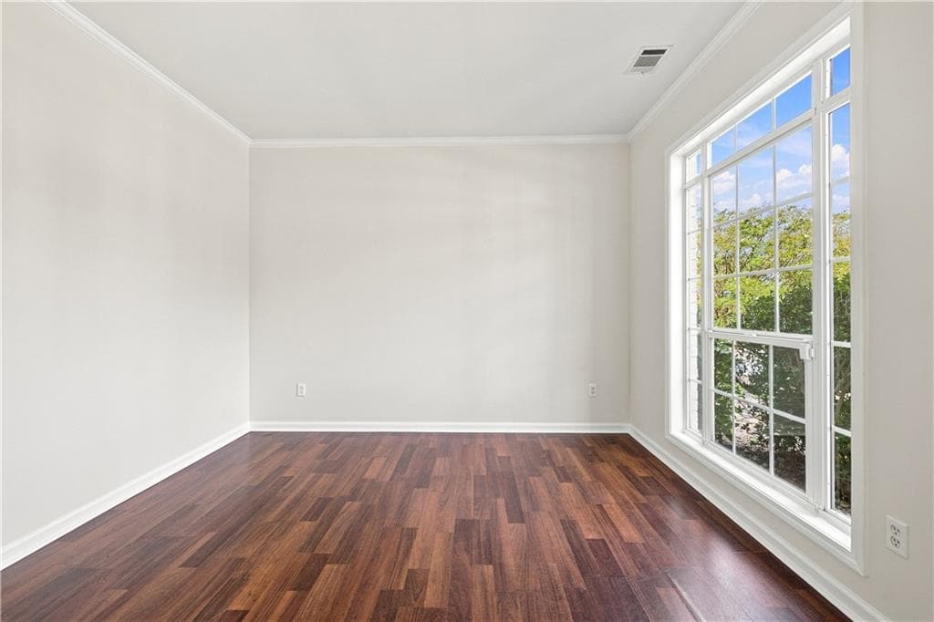 4 bedroom, 3 bathroom, 2,669 sq ft single family residence for sale at 443 Leggett Oaks Lane, Lawrenceville, GA 30043 — photo 5