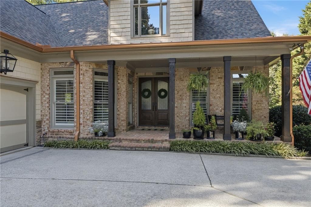 4 bedroom, 5 bathroom, 5,036 sq ft single family residence for sale at 5730 Chestatee Landing Drive, Gainesville, GA 30506 — photo 9