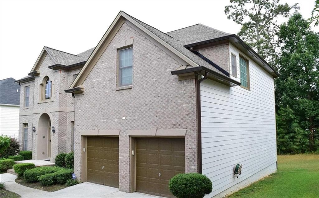 5 bedroom, 5 bathroom, 4,867 sq ft single family residence for sale at 3515 RENAISSANCE CIR, South Fulton, GA 30349 — photo 2