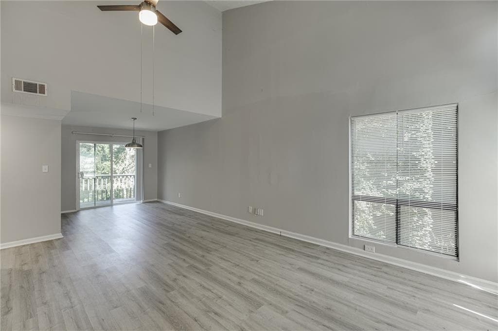 duplex for sale at 3932 Darryl Lane, Gainesville, GA 30506 — photo 7