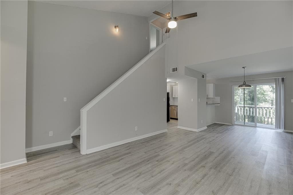 duplex for sale at 3932 Darryl Lane, Gainesville, GA 30506 — photo 8