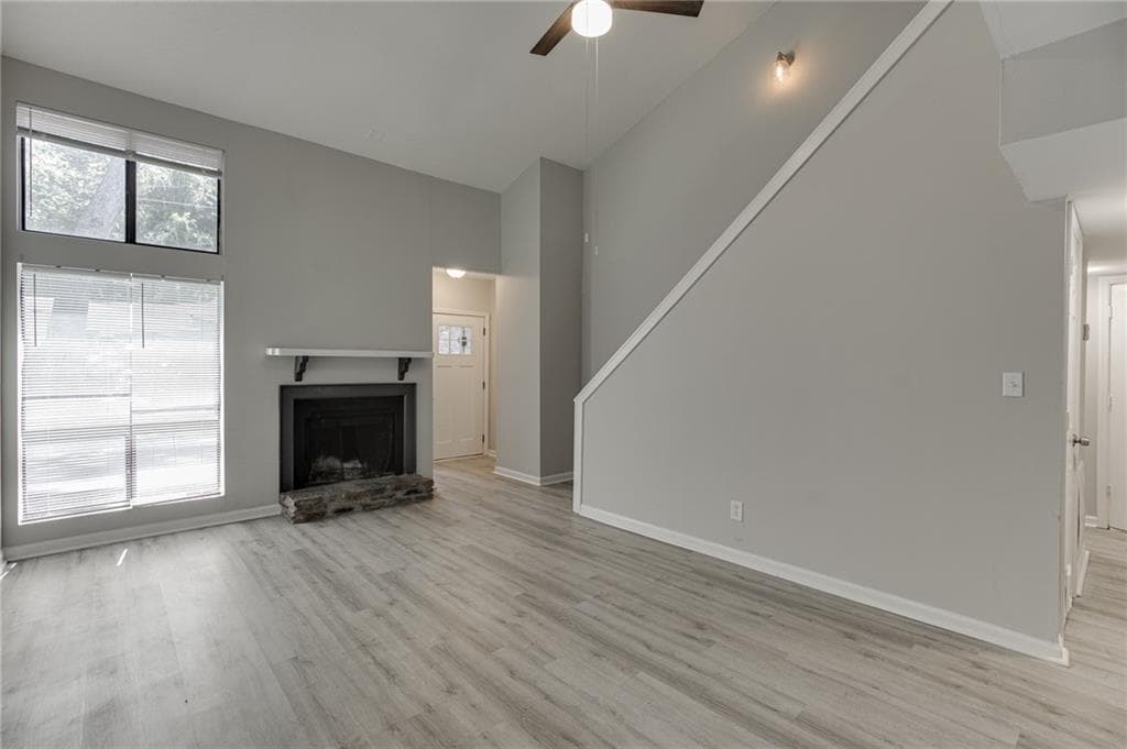 duplex for sale at 3932 Darryl Lane, Gainesville, GA 30506 — photo 9