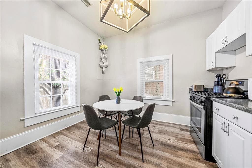3 bedroom, 2 bathroom, 1,050 sq ft single family residence for rent at 1099 Center Street, Atlanta, GA 30318 for $3,000 a month — photo 6