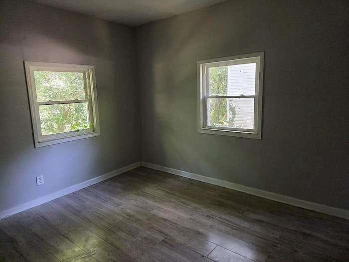 2 bedroom, 1 bathroom single family residence for sale at 1627 Hasty Place, Atlanta, GA 30318 — photo 3