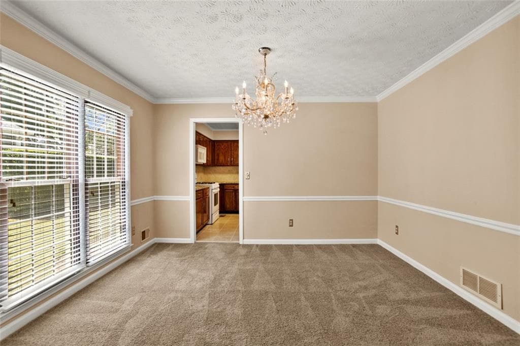 4 bedroom, 3 bathroom, 2,448 sq ft single family residence under contract at 2209 Concord Square, Marietta, GA 30062 — photo 5