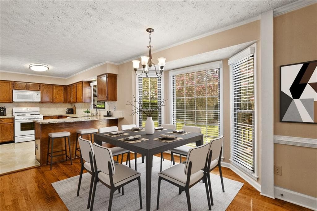 4 bedroom, 3 bathroom, 2,448 sq ft single family residence under contract at 2209 Concord Square, Marietta, GA 30062 — photo 10