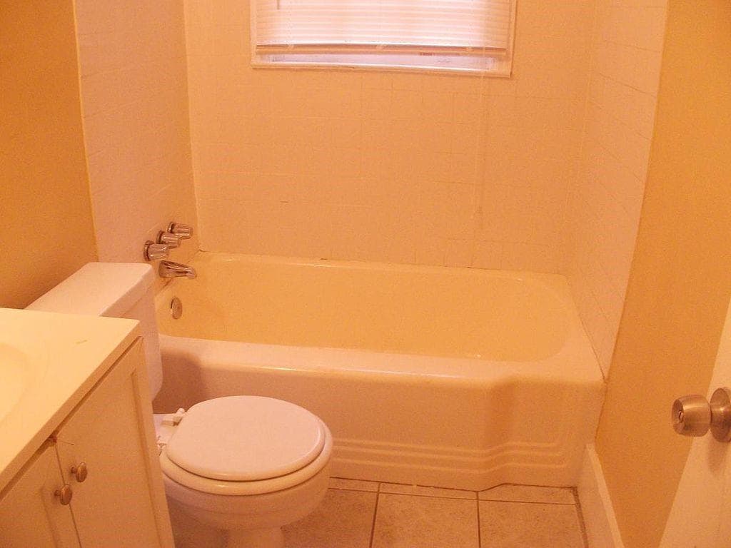3 bedroom, 1 bathroom, 1,259 sq ft single family residence for sale at 1338 Lynford Drive, Atlanta, GA 30310 — photo 6