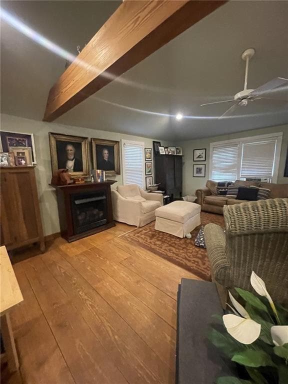 2 bedroom, 1 bathroom, 952 sq ft single family residence for sale at 16040 Henderson Road, Milton, GA 30004 — photo 4