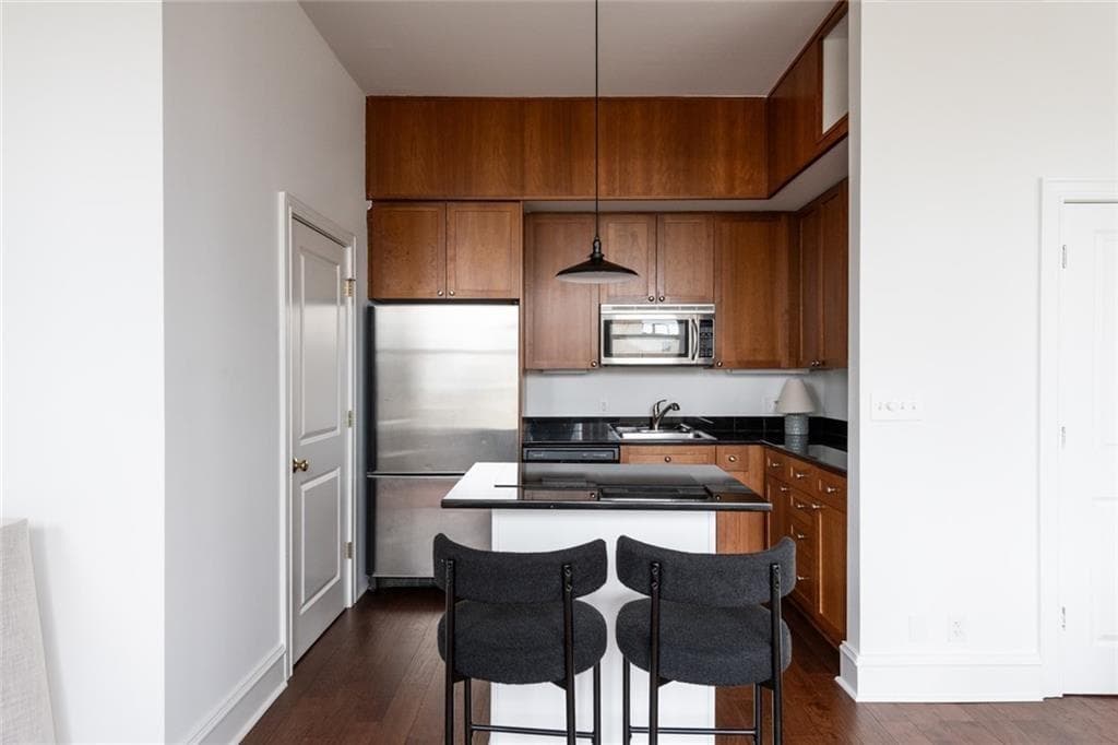 1 bedroom, 2 bathroom, 868 sq ft condominium for sale at 57 Forsyth Street 8D, Atlanta, GA 30303 — photo 10