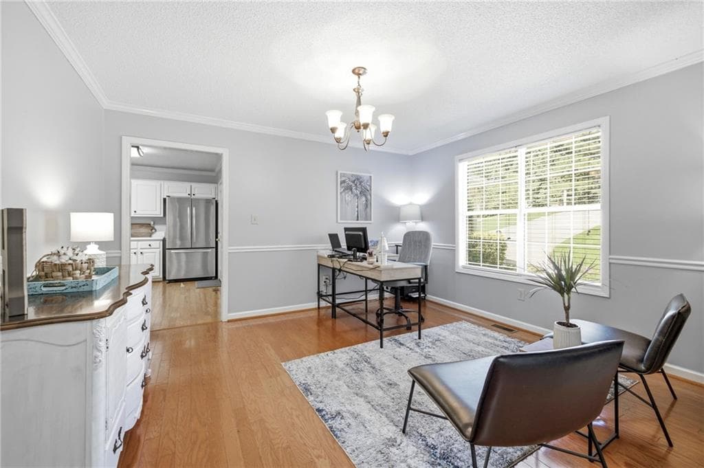 4 bedroom, 3 bathroom, 2,834 sq ft single family residence under contract at 5221 Nimble Wood Way, Flowery Branch, GA 30542 — photo 5