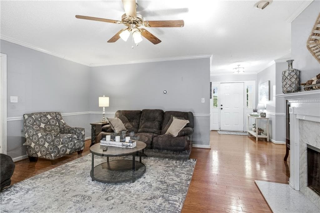 4 bedroom, 3 bathroom, 2,834 sq ft single family residence under contract at 5221 Nimble Wood Way, Flowery Branch, GA 30542 — photo 10
