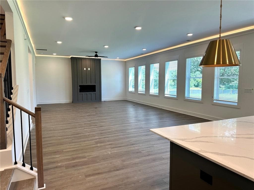 4 bedroom, 5 bathroom, 3,148 sq ft single family residence under contract at 7950 Grand Meadow Run, Gainesville, GA 30506 — photo 8