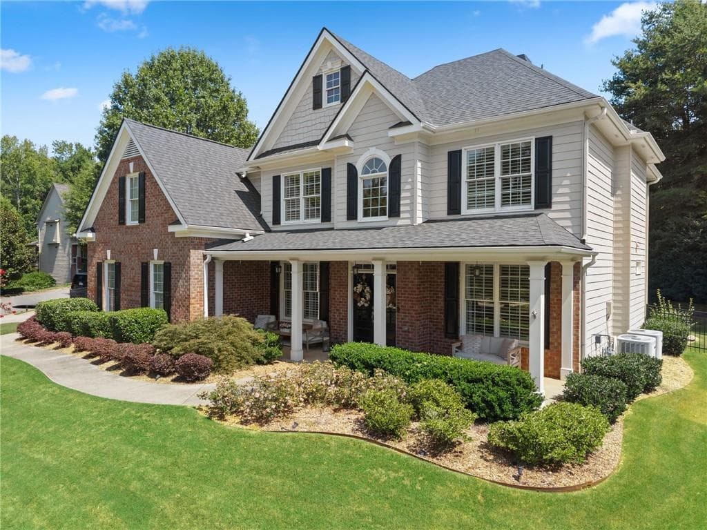 5 bedroom, 4 bathroom, 3,030 sq ft single family residence for sale at 1820 Overlook Springs Lane, Cumming, GA 30040 — photo 5