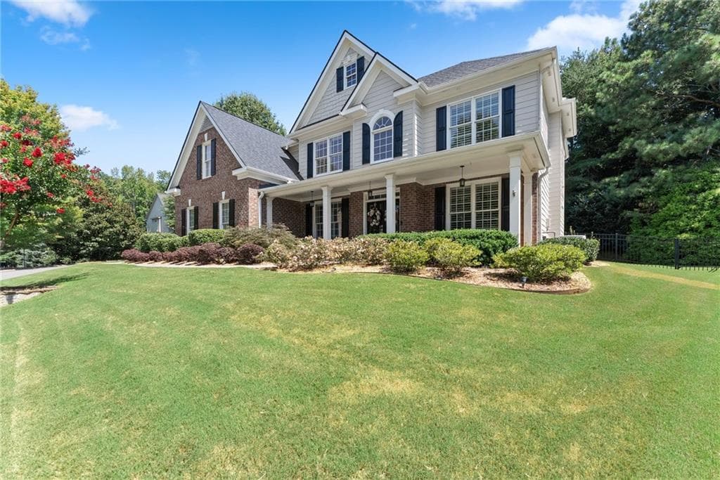 5 bedroom, 4 bathroom, 3,030 sq ft single family residence for sale at 1820 Overlook Springs Lane, Cumming, GA 30040 — photo 6