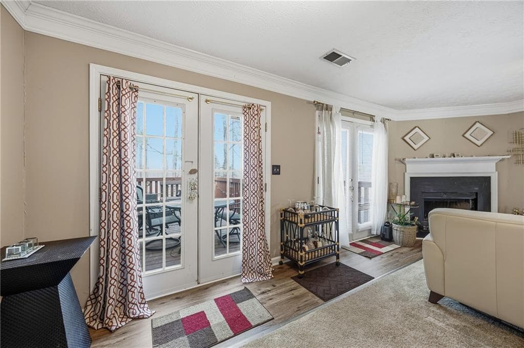 3 bedroom, 4 bathroom, 1,396 sq ft townhouse for sale at 1835 Barrington Overlook, Marietta, GA 30066 — photo 5
