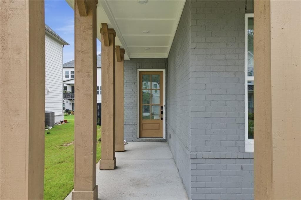 5 bedroom, 5 bathroom, 3,320 sq ft single family residence for sale at 736 Keystone Drive, Woodstock, GA 30188 — photo 3