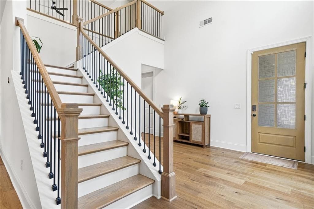 5 bedroom, 5 bathroom, 3,320 sq ft single family residence for sale at 736 Keystone Drive, Woodstock, GA 30188 — photo 5