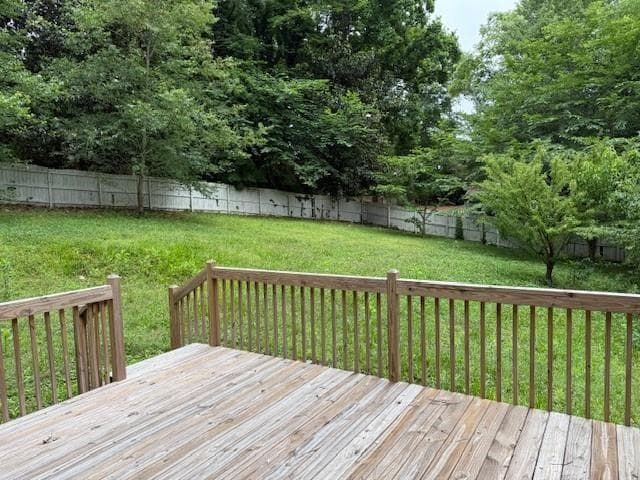 4 bedroom, 3 bathroom, 3,131 sq ft single family residence for sale at 2552 Hunton Court, Marietta, GA 30068 — photo 2