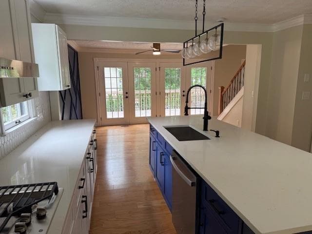 4 bedroom, 3 bathroom, 3,131 sq ft single family residence for sale at 2552 Hunton Court, Marietta, GA 30068 — photo 4