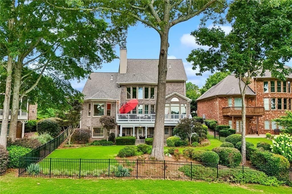 4 bedroom, 6 bathroom, 5,373 sq ft single family residence under contract at 116 Ridgemoor Trace, Canton, GA 30115 — photo 6