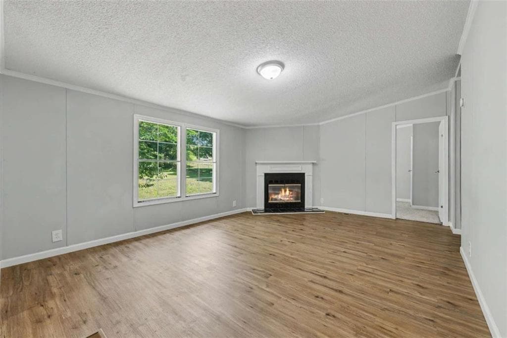 4 bedroom, 2 bathroom, 1,960 sq ft single family residence for sale at 218 Hightower Trail, Jefferson, GA 30549 — photo 6