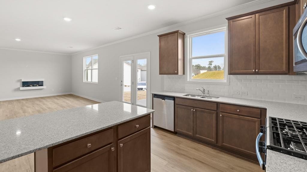 5 bedroom, 5 bathroom, 3,411 sq ft single family residence for sale at 471 Hampton Terrace, Dallas, GA 30157 — photo 7