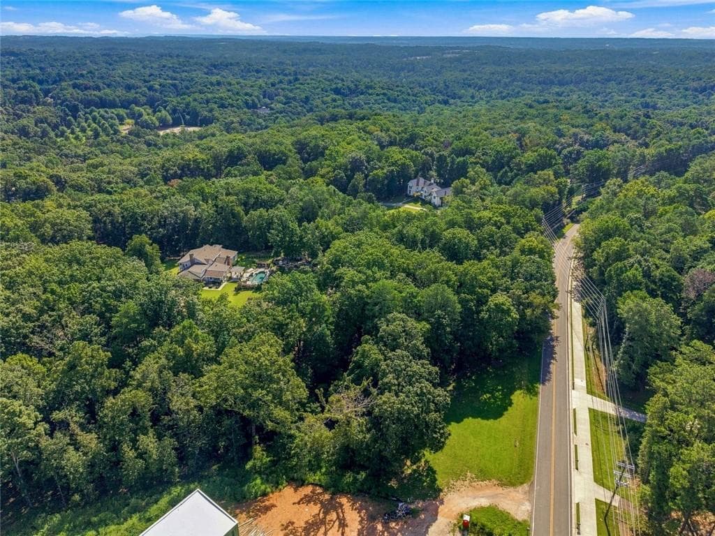 single family residence for sale at 10185 Buice Road, Alpharetta, GA 30022 — photo 2