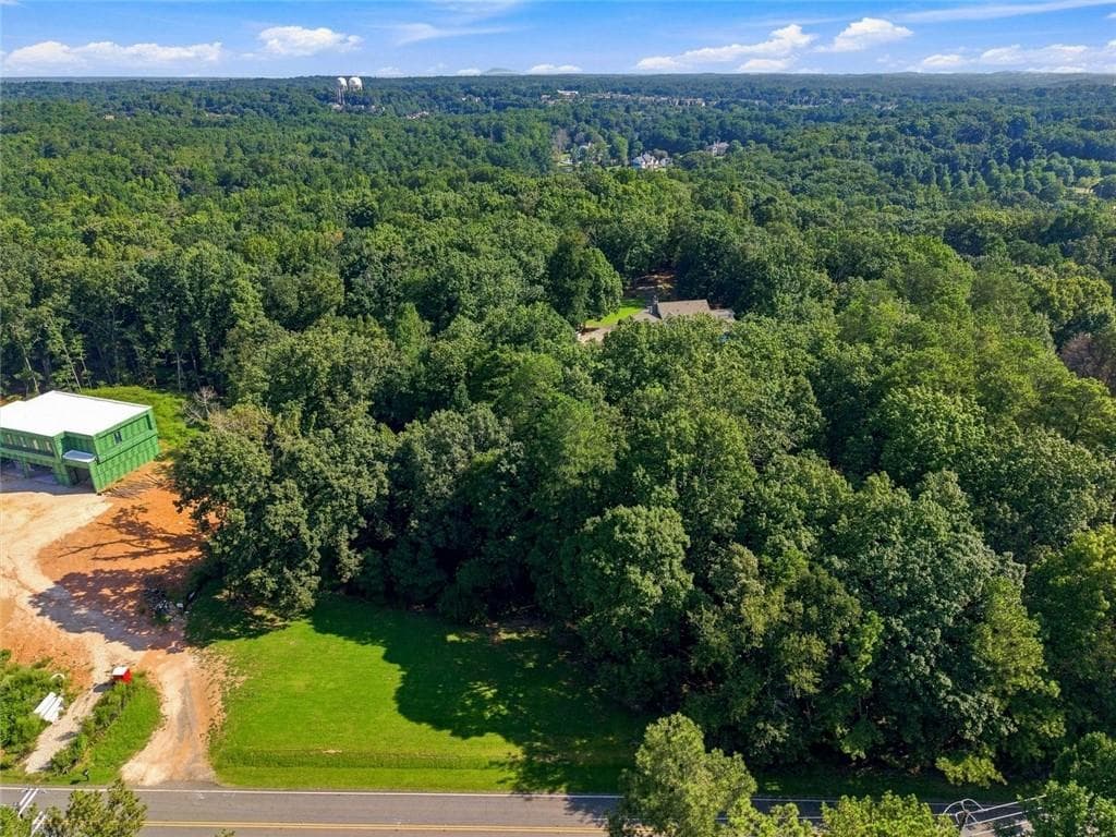 single family residence for sale at 10185 Buice Road, Alpharetta, GA 30022 — photo 10