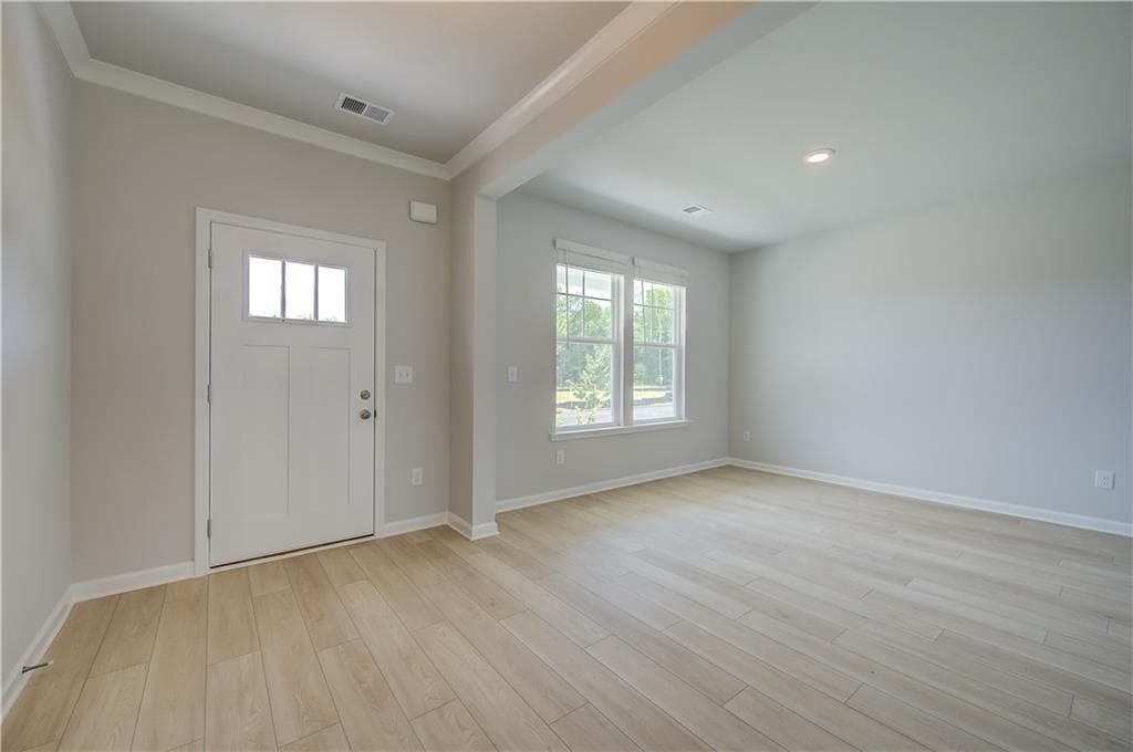 4 bedroom, 4 bathroom, 3,240 sq ft single family residence under contract at 616 Gratton Lane, Mcdonough, GA 30253 — photo 5