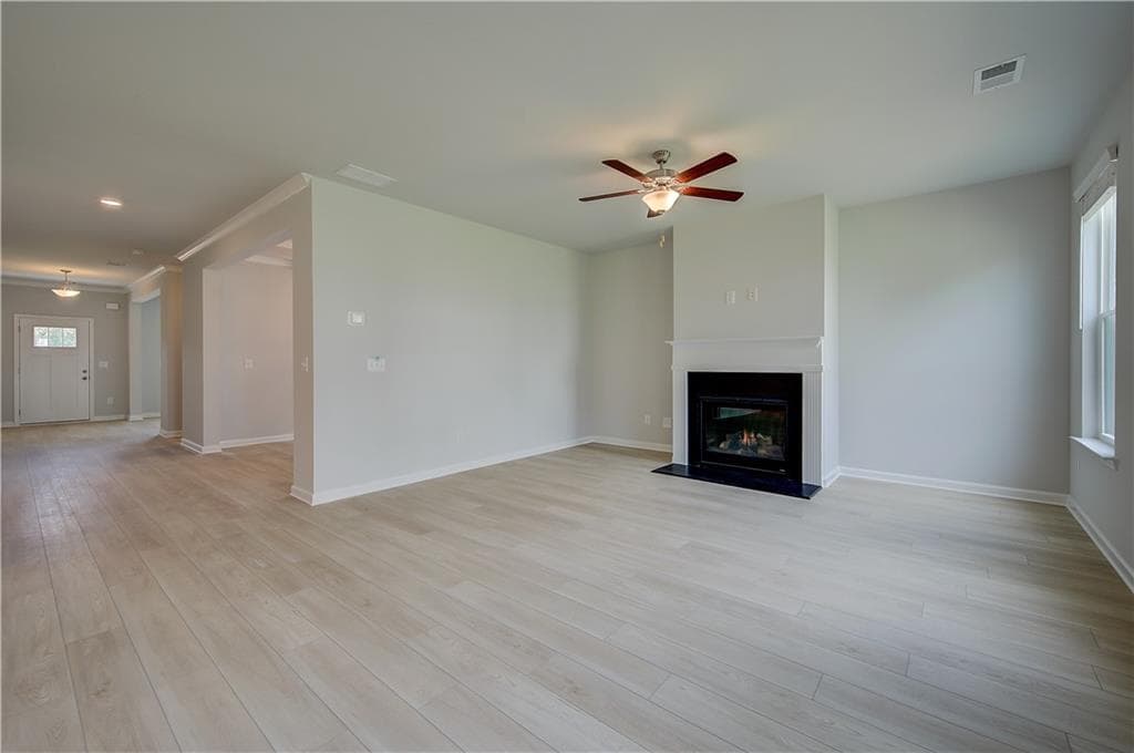 4 bedroom, 4 bathroom, 3,240 sq ft single family residence under contract at 616 Gratton Lane, Mcdonough, GA 30253 — photo 10