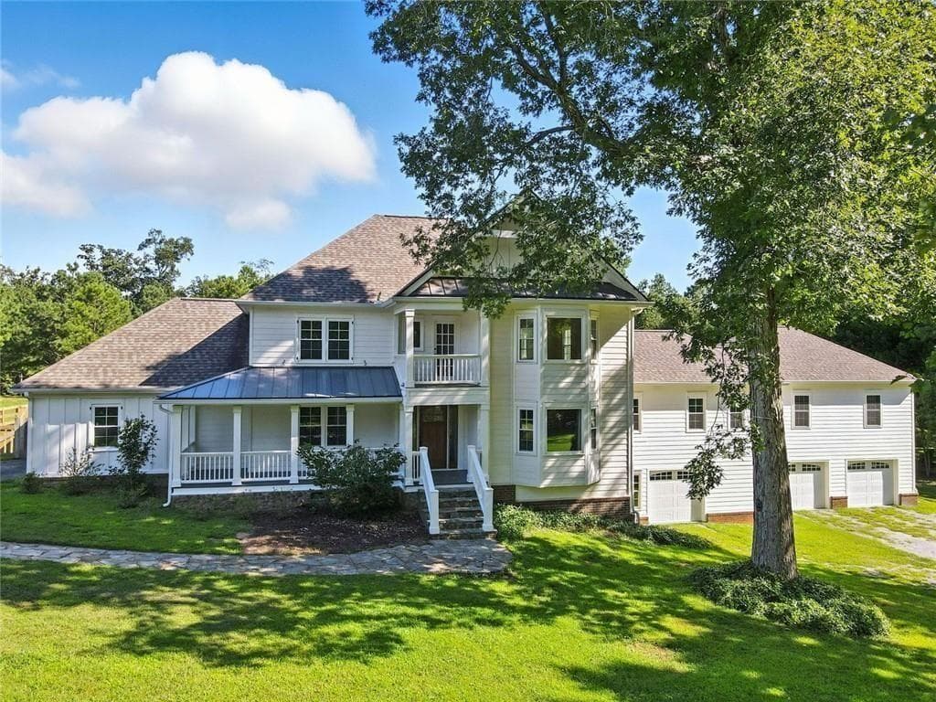 5 bedroom, 6 bathroom, 5,889 sq ft single family residence for sale at 1092 Old Lathemtown Road, Canton, GA 30115 — photo 2