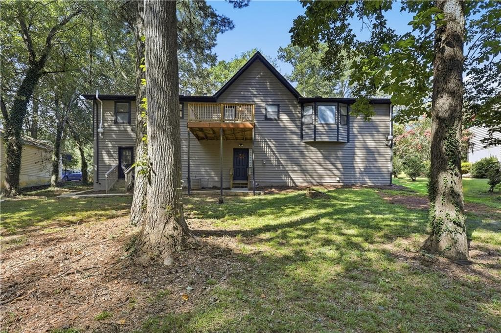 4 bedroom, 3 bathroom, 2,819 sq ft single family residence for sale at 78 Regal way northwest Way, Lawrenceville, GA 30044 — photo 4