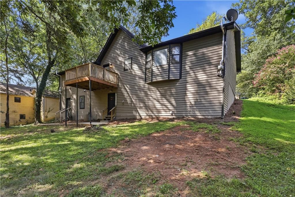 4 bedroom, 3 bathroom, 2,819 sq ft single family residence for sale at 78 Regal way northwest Way, Lawrenceville, GA 30044 — photo 6