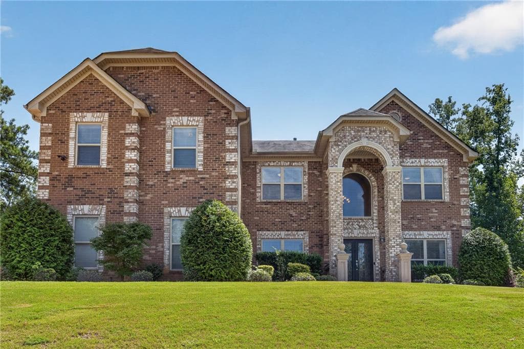 5 bedroom, 5 bathroom, 3,659 sq ft single family residence for sale at 3004 Thimbleberry Trace, Conyers, GA 30094 — photo 1 of 44