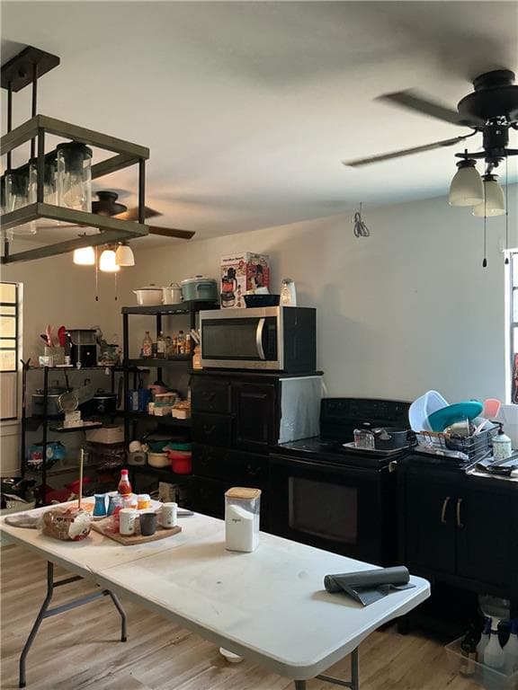 3 bedroom, 3 bathroom, 1,556 sq ft single family residence for sale at 142 Scott Road, Cairo, GA 39827 — photo 5