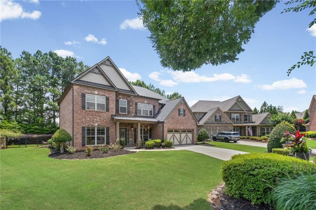 5 bedroom, 4 bathroom, 3,162 sq ft single family residence under contract at 5110 Cecilia Square, Cumming, GA 30040 — photo 4