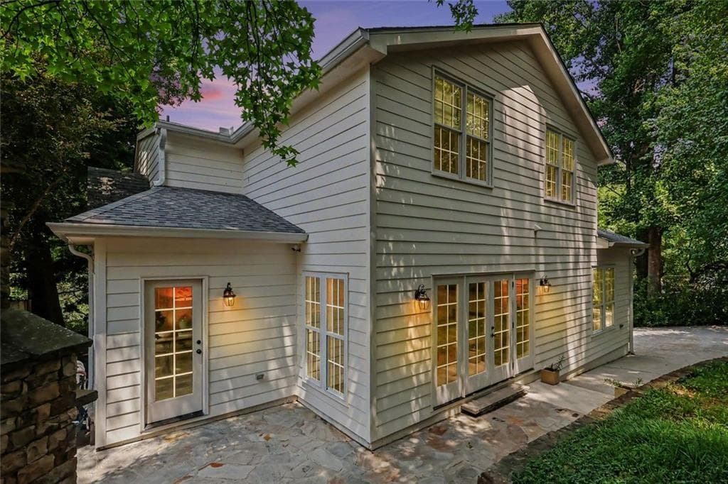4 bedroom, 4 bathroom, 2,809 sq ft single family residence under contract at 3055 Skyland Drive, Atlanta, GA 30341 — photo 5