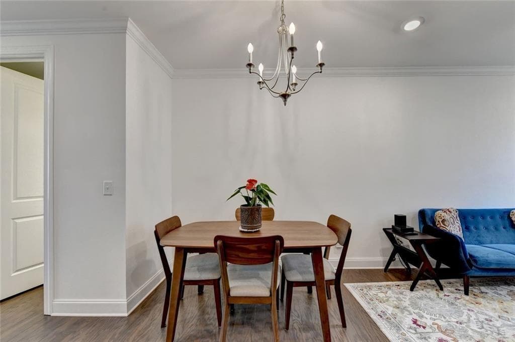 3 bedroom, 4 bathroom, 1,645 sq ft townhouse for sale at 2612 Caruso Way, Atlanta, GA 30339 — photo 6