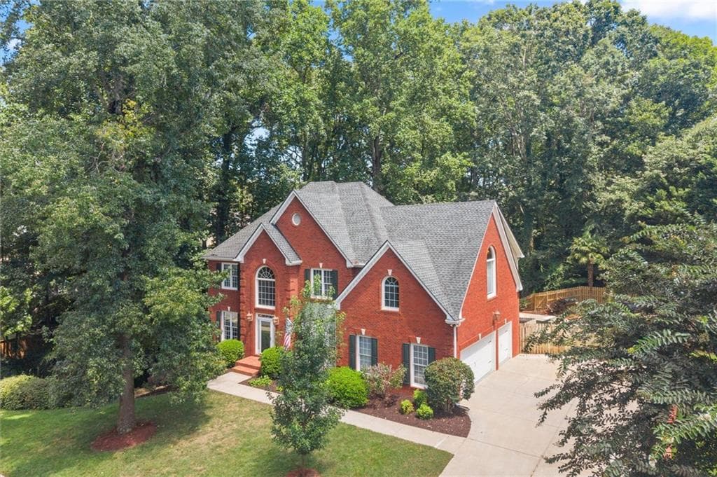 192 Brook Lane, Roswell, GA 30075 — most recent listing photo