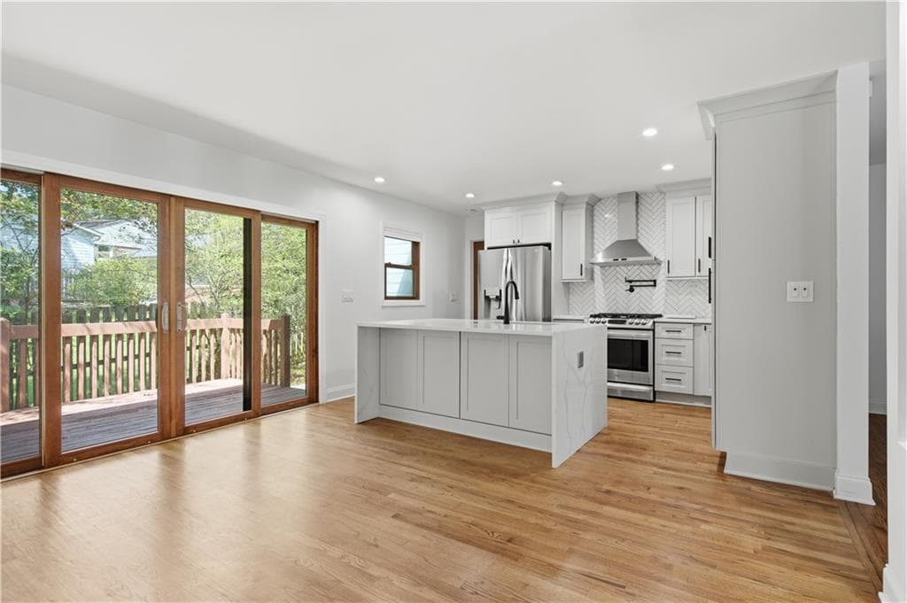 3 bedroom, 2 bathroom, 1,254 sq ft single family residence for sale at 2224 Rando Lane, Atlanta, GA 30318 — photo 5