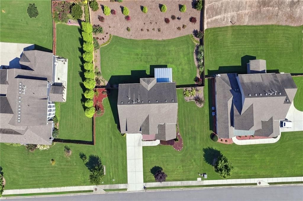 5 bedroom, 4 bathroom, 3,113 sq ft single family residence for sale at 1772 Rivercreek Drive, Dacula, GA 30019 — photo 4